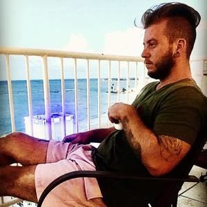 Meet your Posher, Drew